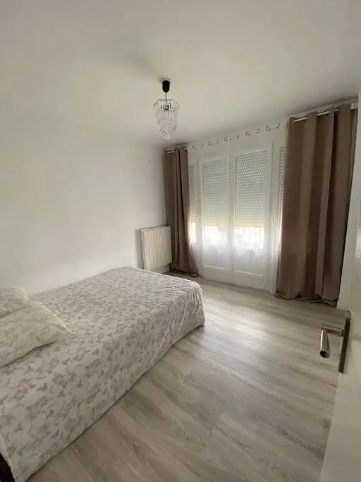 Apartamento de vacaciones para 4 personas, con balcón además de vistas y jardín - 1
