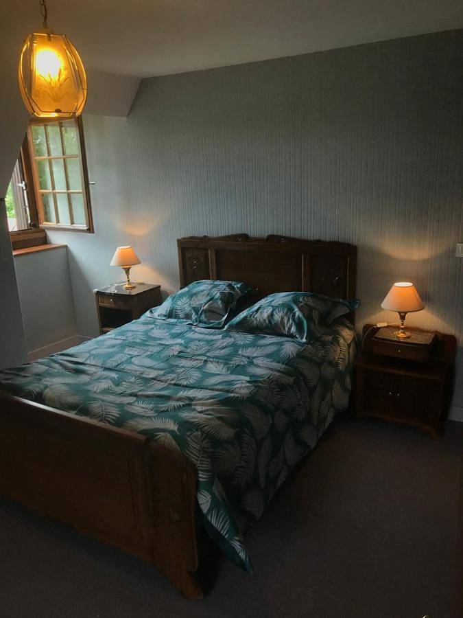 Three-Bedroom House in Brommat, Aveyron