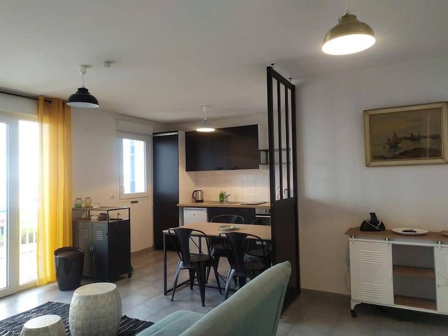 Appartement entier, Très bel F2 avec vue mer in Langrune-sur-Mer, Région de Caen