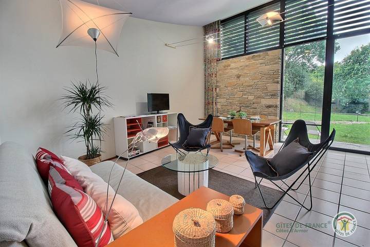 Gîte pour 4 personnes, avec jardin à Lannion - 3