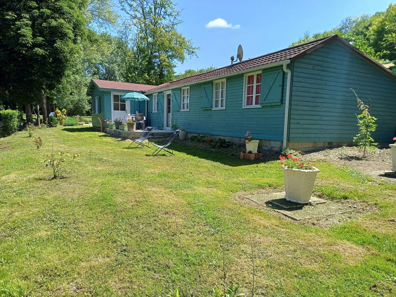 Pittoreskes 2-Ähren-Haus „Chalet du Bosc“ mit Garten und Klimaanlage in Montcuq, Quercy