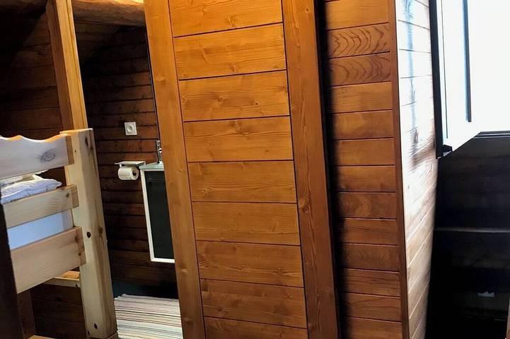 Gîte pour 8 personnes, avec jardin ainsi que balcon et piscine à Ustou - 4