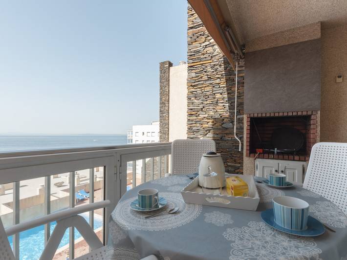 Ferienwohnung für 6 Personen, mit Terrasse und Pool in Roses - 3