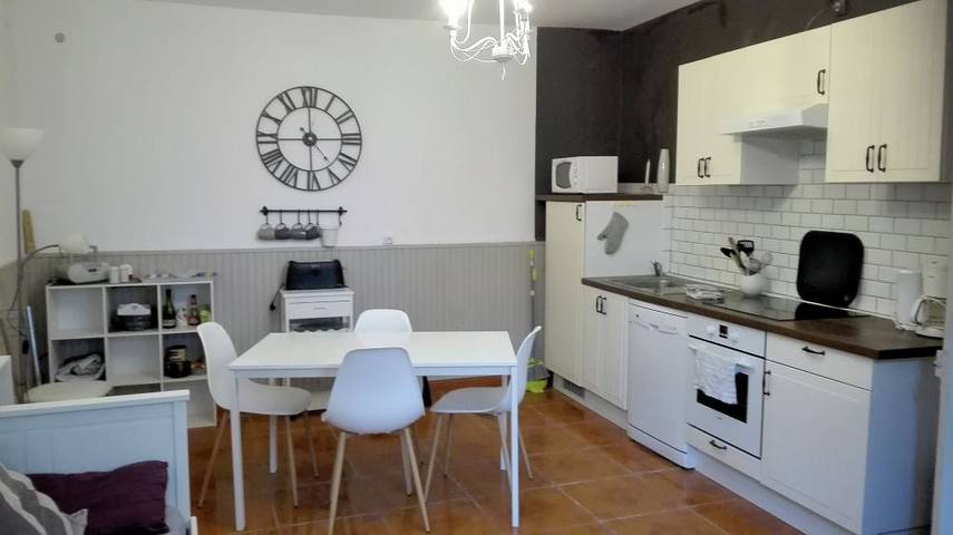 Gîte pour 4 personnes, avec terrasse, animaux acceptés à Rochefort - 3