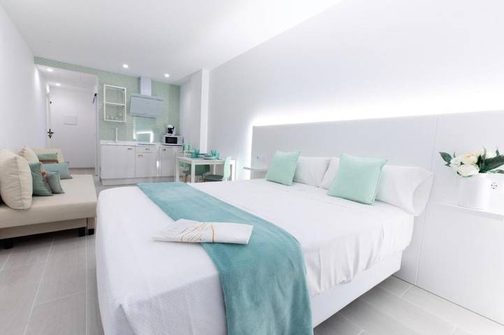 Apartamento para 2 personas, con piscina además de jardín y vistas en Ribadumia