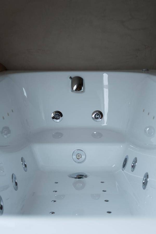 Wellness Sweet Bonihu B&B in Assebroek, Brujas