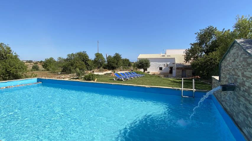 Casa rural para 18 personas, con piscina además de terraza y jardín, Se admiten mascotas en Paderne - 3