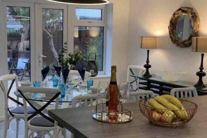 Location de vacances pour 6 personnes, avec jardin, animaux acceptés à Barry