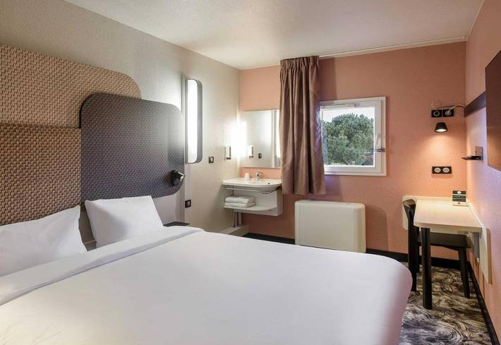 Hôtel pour 2 personnes, avec terrasse dans Cité de l'Espace - 2