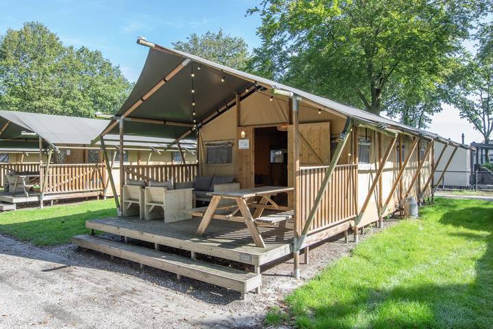 Camping für 6 Personen, mit Terrasse und Pool sowie Sauna in Limburg (Niederlande)