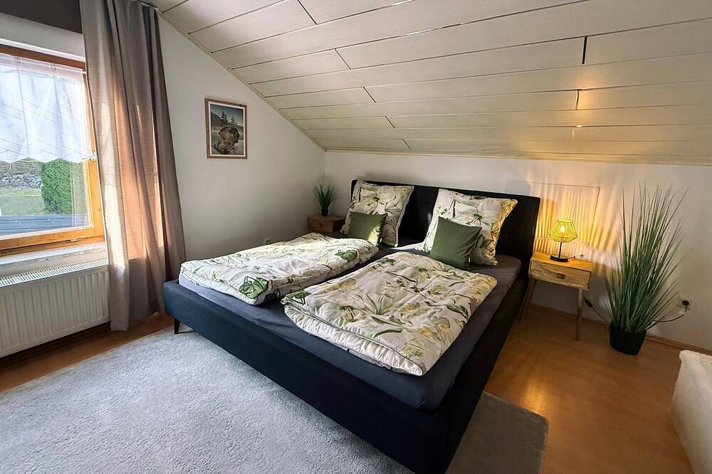 Ganze Wohnung, Naturnahe Ferienwohnung 58qm in Tiefenbach, Ostbayern