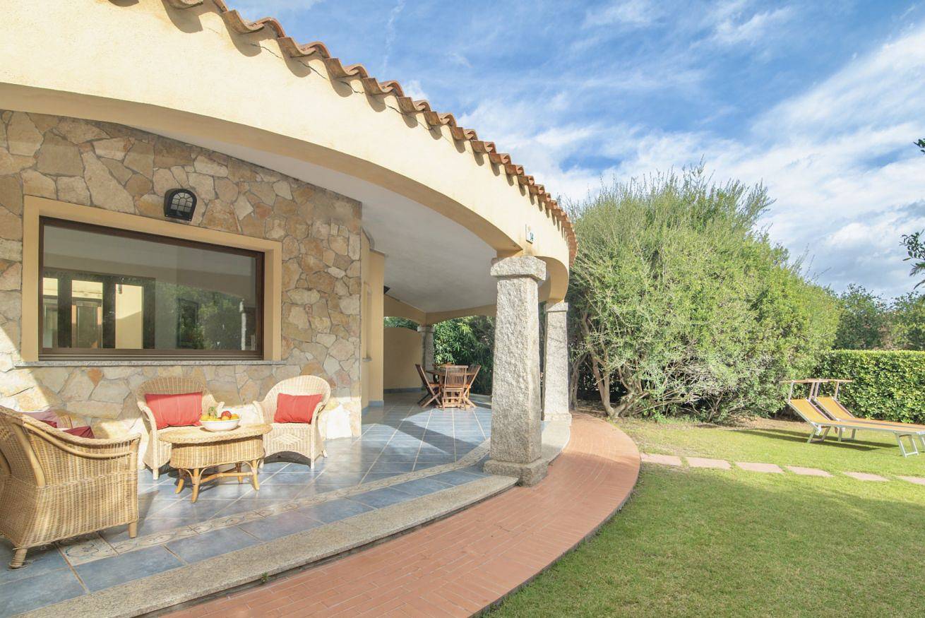 Rei Sole 4-bed semi-detached villa in Costa Rei, Muravera