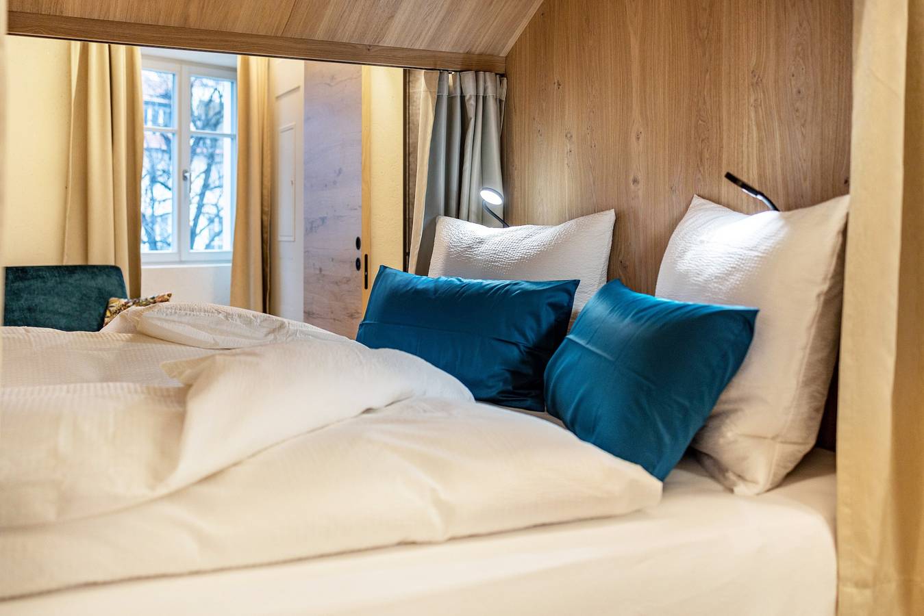Ganzes Studio, Einzimmerapartment 'Avia Living Elisabeth' mit Bergblick und Wlan in Bruneck, Östliche Dolomiten