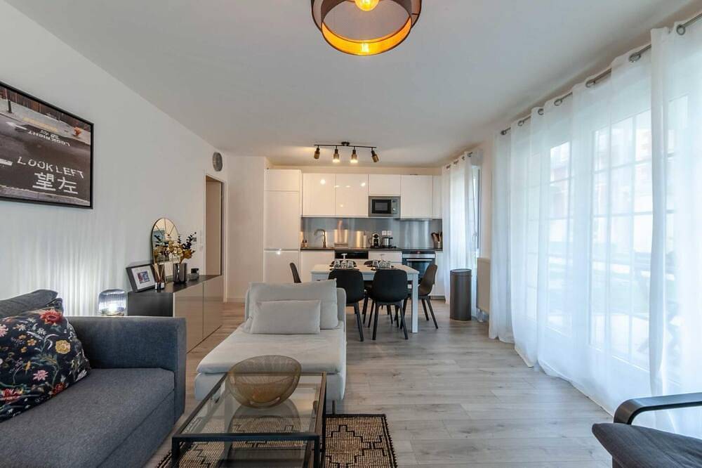 Entire apartment, Appartement Cosy Rez De Jardin in Benerville-sur-Mer, Lisieux region