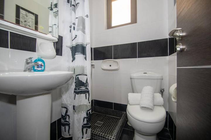 Ferienwohnung für 3 Personen, mit Ausblick und Pool sowie Garten in Kalamaki - 4