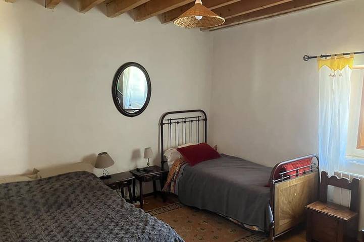 Location de vacances pour 6 personnes, avec jardin, animaux acceptés à Lescun - 3