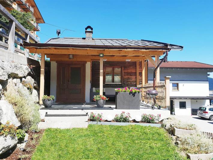 Ferielejlighed for 5 personer, med Balkon og Have samt Søudsigt i Zell am See