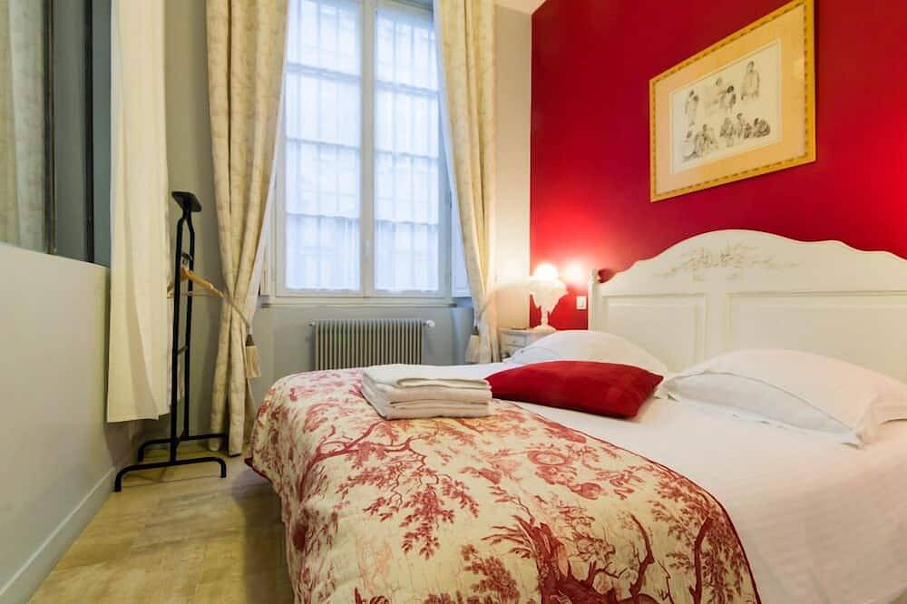 Appartement entier, Le Loisy - Un très bel appartement en plein coeur historique de Dijon (4pers) in Dijon, Région de Dijon