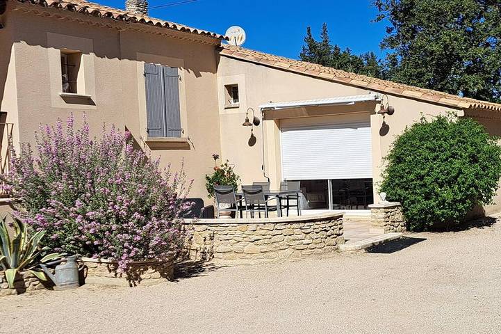Gîte pour 2 personnes, avec Terrasse et Jardin