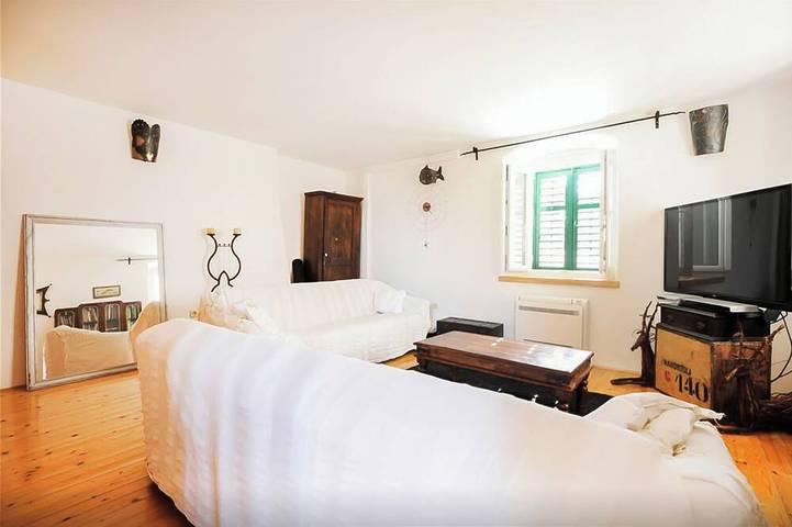 Ferienhaus für 6 Personen, mit Terrasse in Sibenik