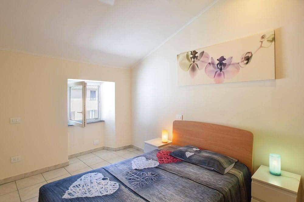 Appartamento intero, 2 bedroom gorgeous apartment in Monte Isola in Peschiera Maraglio, Monte Isola