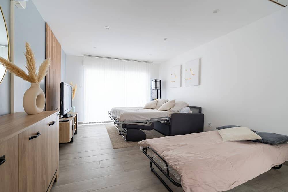 Apartamento entero, Pretty studio with terrace between sea and forest in Port-de-Bouc, Istres region