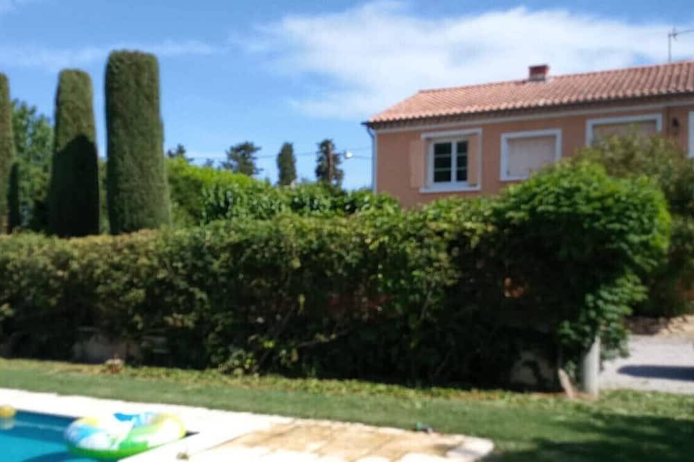Apartamento entero, Apartment near Vaison-la-Romaine and Nyons. in Tulette, Región de Nyons