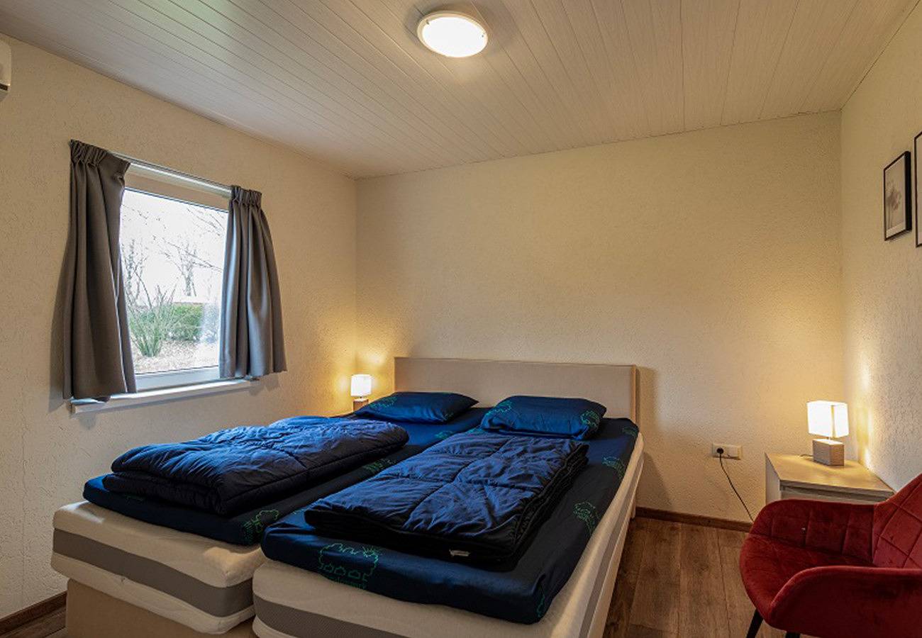 Bungalowpark Simpelveld - Castra 50 in Simpelveld, Parkstad Limburg