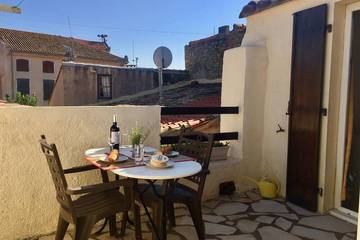 Gîte pour 4 personnes, avec terrasse, animaux acceptés à Olonzac