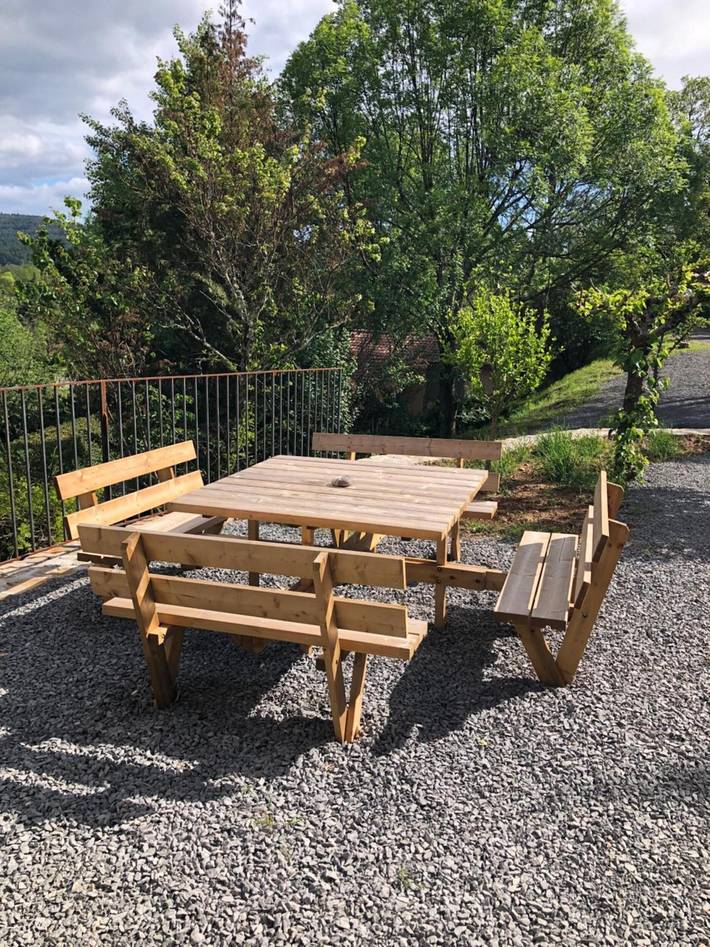 Chalet pour 6 personnes, avec Balcon ainsi que Jardin et Bassin pour enfant en Ardèche - 4