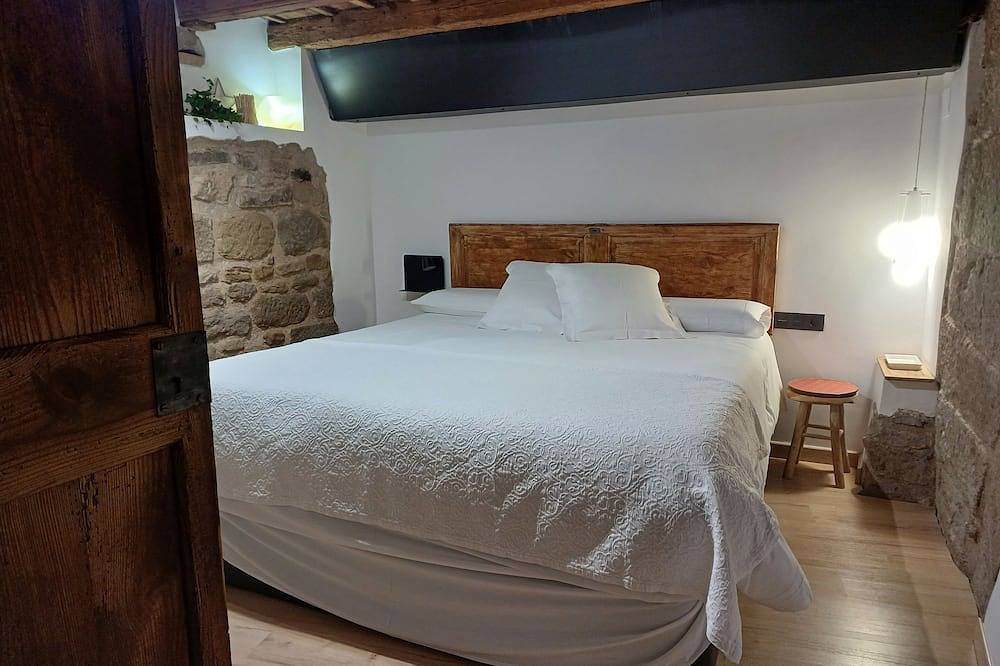 Apartamento entero, Apartamento Centrico Solsona\nca la Francisqueta. La Tina i el Deso in Solsona, Provincia de Lleida