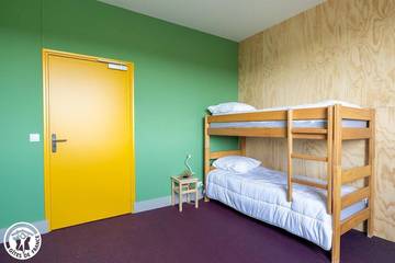 Maison D’hôte pour 19 Personnes dans La Tour-d'Auvergne, Région de Besse-et-Saint-Anastaise, Photo 4