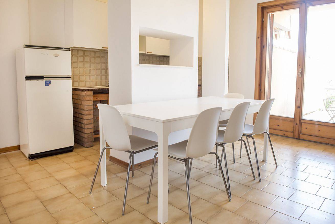 Apartamento entero, M047 - Marcelli, three-room apartment with porch 300m from the sea  in Marcelli, Riviera del Conero