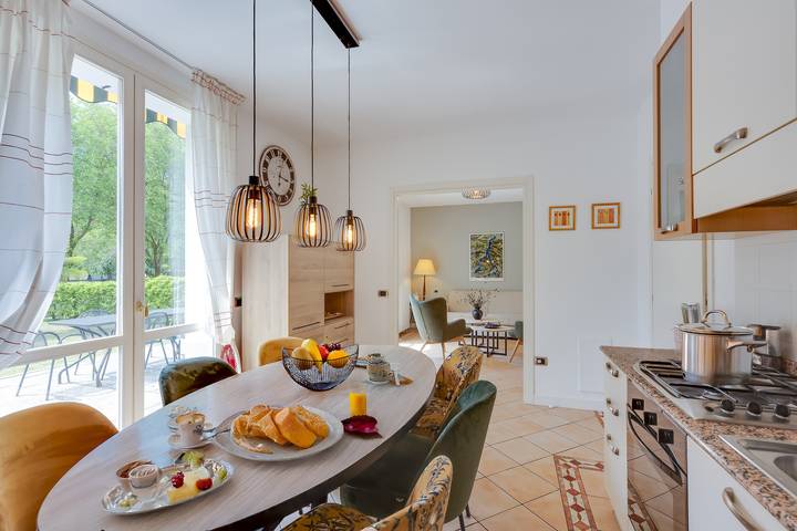 Appartamento per 6 persone, con vista lago e terrazza, con animali domestici in Comune di Porlezza