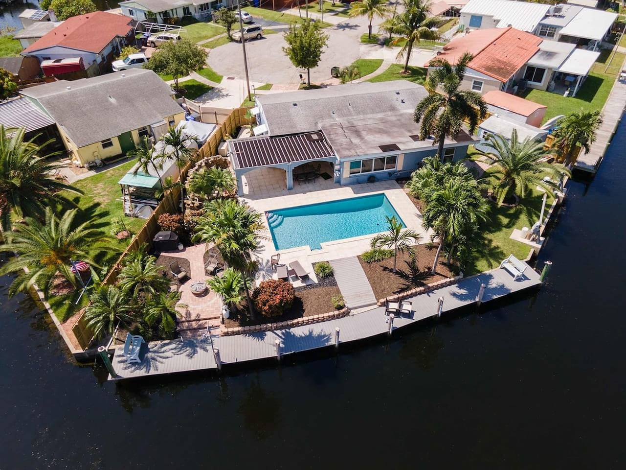 Vacation Rental for 8 Guests in Hollywood (FL), Broward County