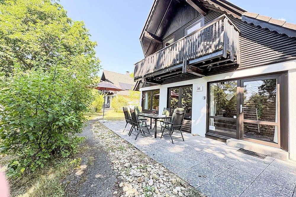 Gemütliche Wohnung in einem Ferienhaus mit Klimaanlage,  W-Lan, Tv, Terrasse und Haustiere erlaubt in Frankenau, Waldecker Land