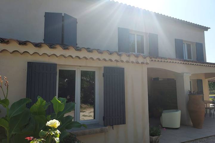 Location de vacances pour 3 personnes, avec Terrasse et Jardin à Entraigues-sur-la-Sorgue - 4