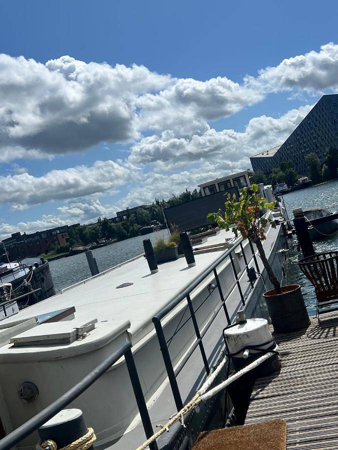 Boat & Boost Amsterdam in Amsterdam Oost, Côte hollandaise