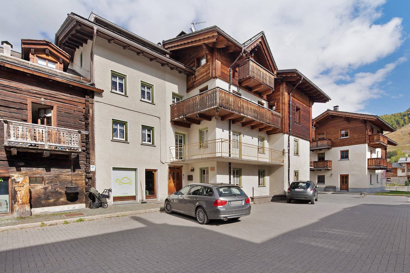 Appartamento intero, Appartamento 'Casa Daniele-Appartamento Livia' con vista sulle montagne, balcone e Wi-Fi in Livigno (Borgo), Livigno