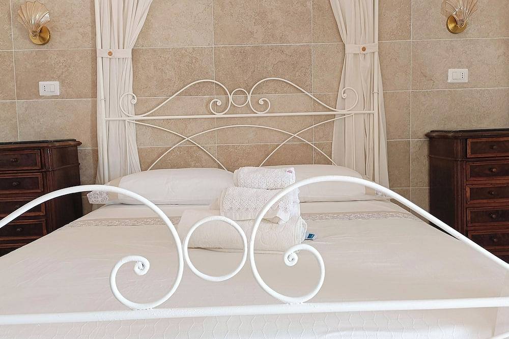 Bellacamera Suite, Natural Pools tel. 3475398561 in Ponza, Latium