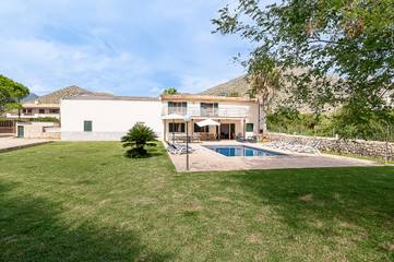 Finca in Pollença, Serra de Tramuntana für 8 