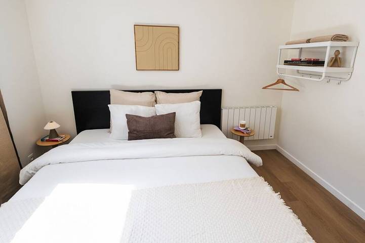 Ganze Wohnung, Super Central Ghent | Bright & Modern Private Room with Wi-Fi in Gent (Flandern), Gent