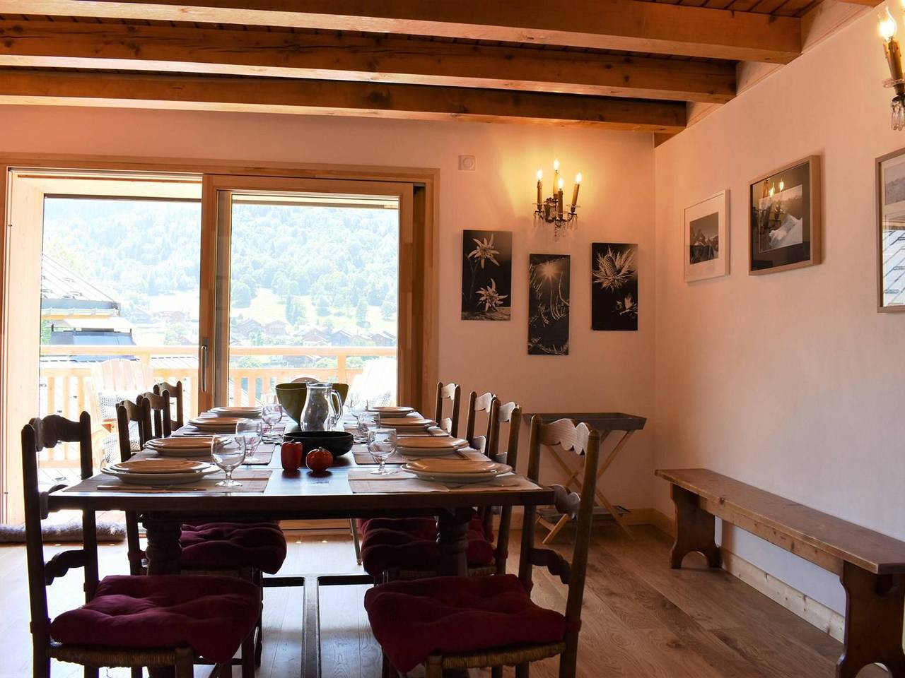 Chalet 5 pièces pour 12 pers. avec cheminée et animaux acceptés in Meribel Village, Courchevel