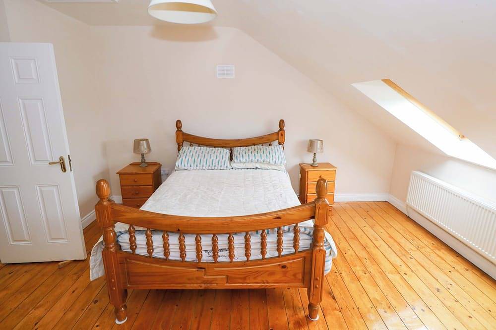 Aisling, pet friendly, with open fire in Foxford, County Mayo in Claremorris=Swinford Municipal District, Lough Conn