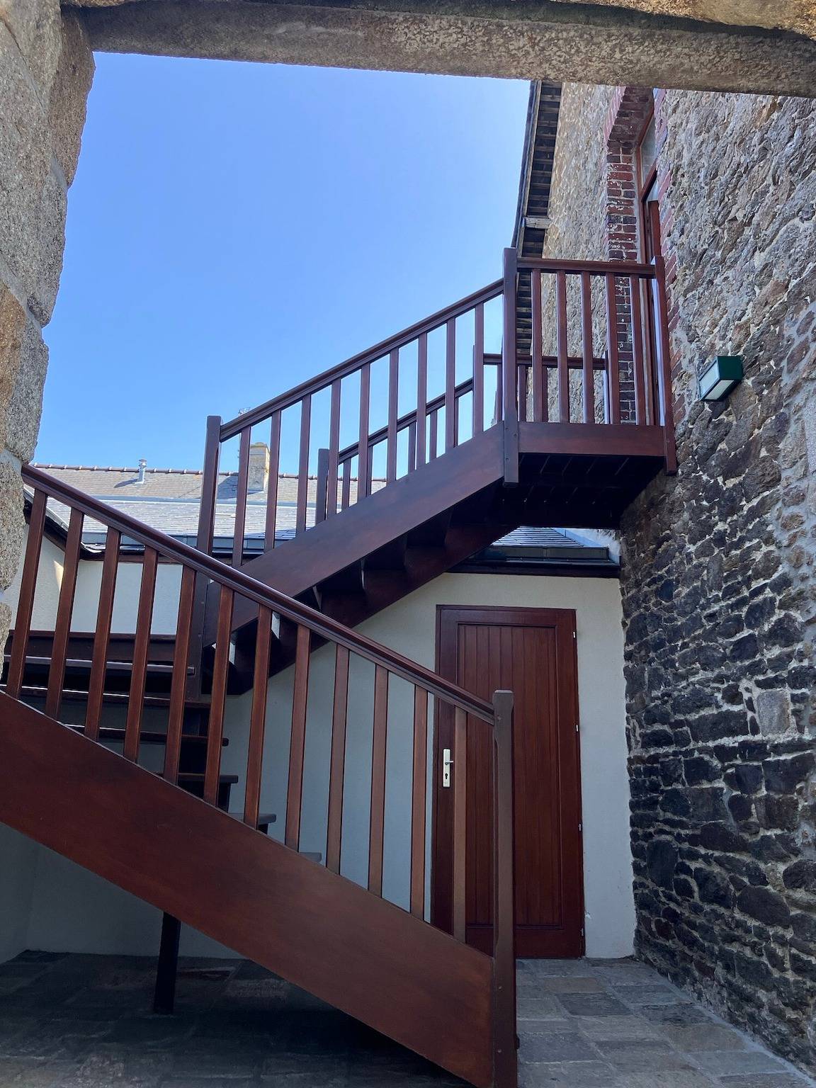 Chambre d’hôtes « Chambre Bleue – 300 m de la plage » avec Wi-Fi in Saint-Coulomb, Région de Saint-Malo