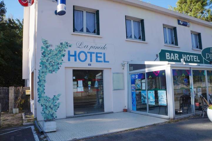 Hôtel pour 4 personnes, avec terrasse