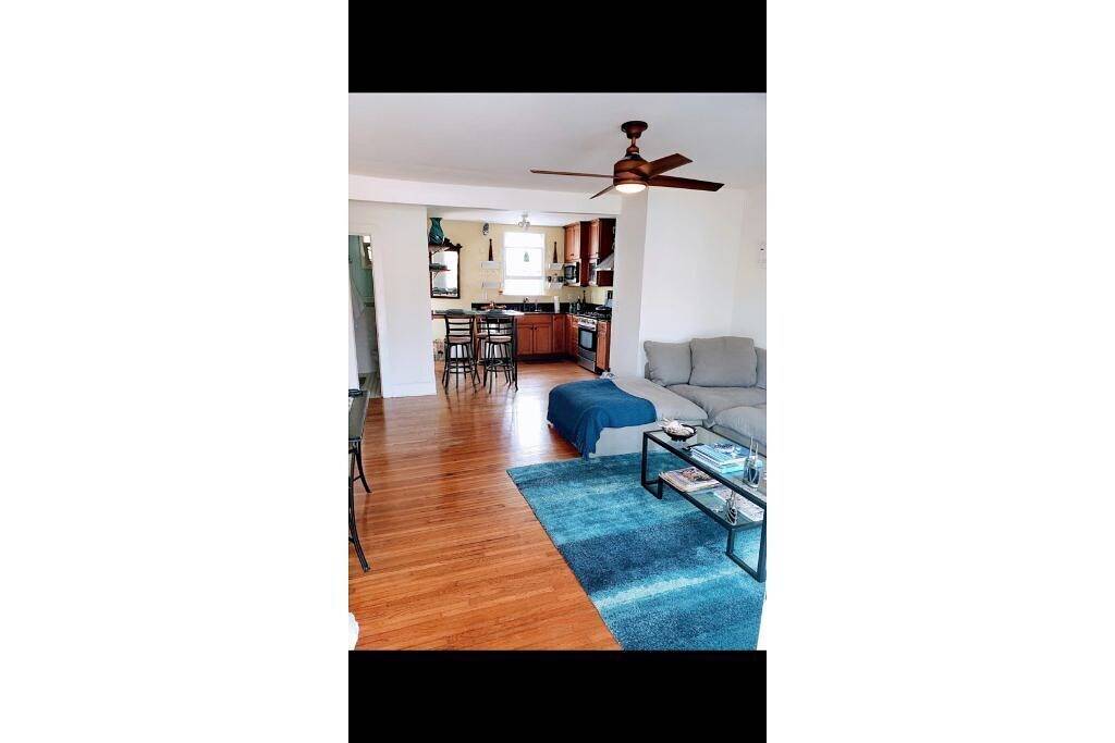 Quaint Beach House aka Betty  in Los Angeles, Los Angeles County