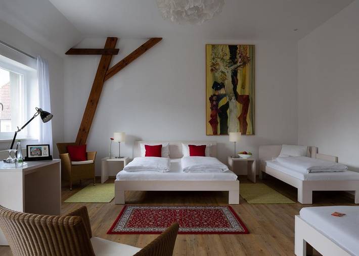 Hotel für 3 Personen, mit Terrasse und Sauna im Steigerwald - 3