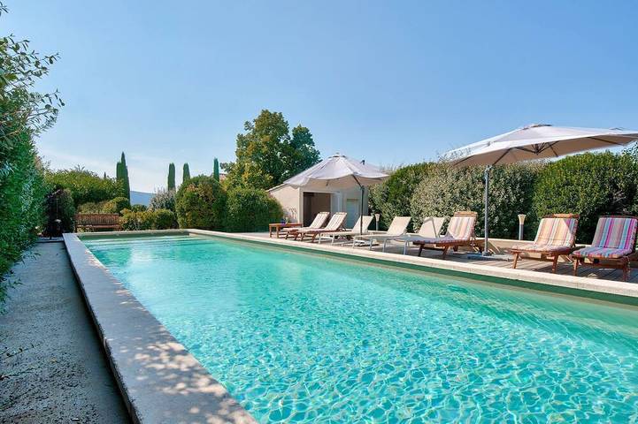 Holiday home for 13 people, with pool and garden as well as balcony - 1