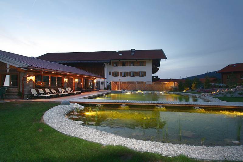 Zeller Hof - Doppelzimmer Ohne Balkon Ohne Klimaanlage Nr. 1,6,7, in Ruhpolding, Bayerische Alpen